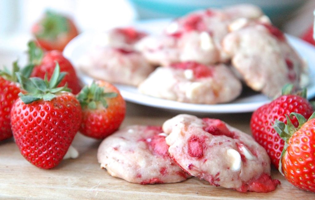 Berry Sweet Bliss: Strawberry Glazed Sugar Cookies for Luscious Indulgence