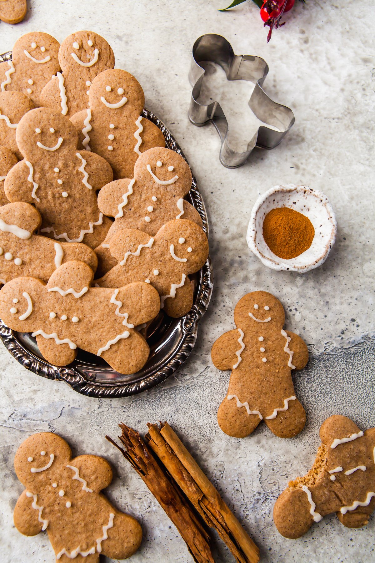 Christmas Gingerbread Man Cookies | The Novice Chef