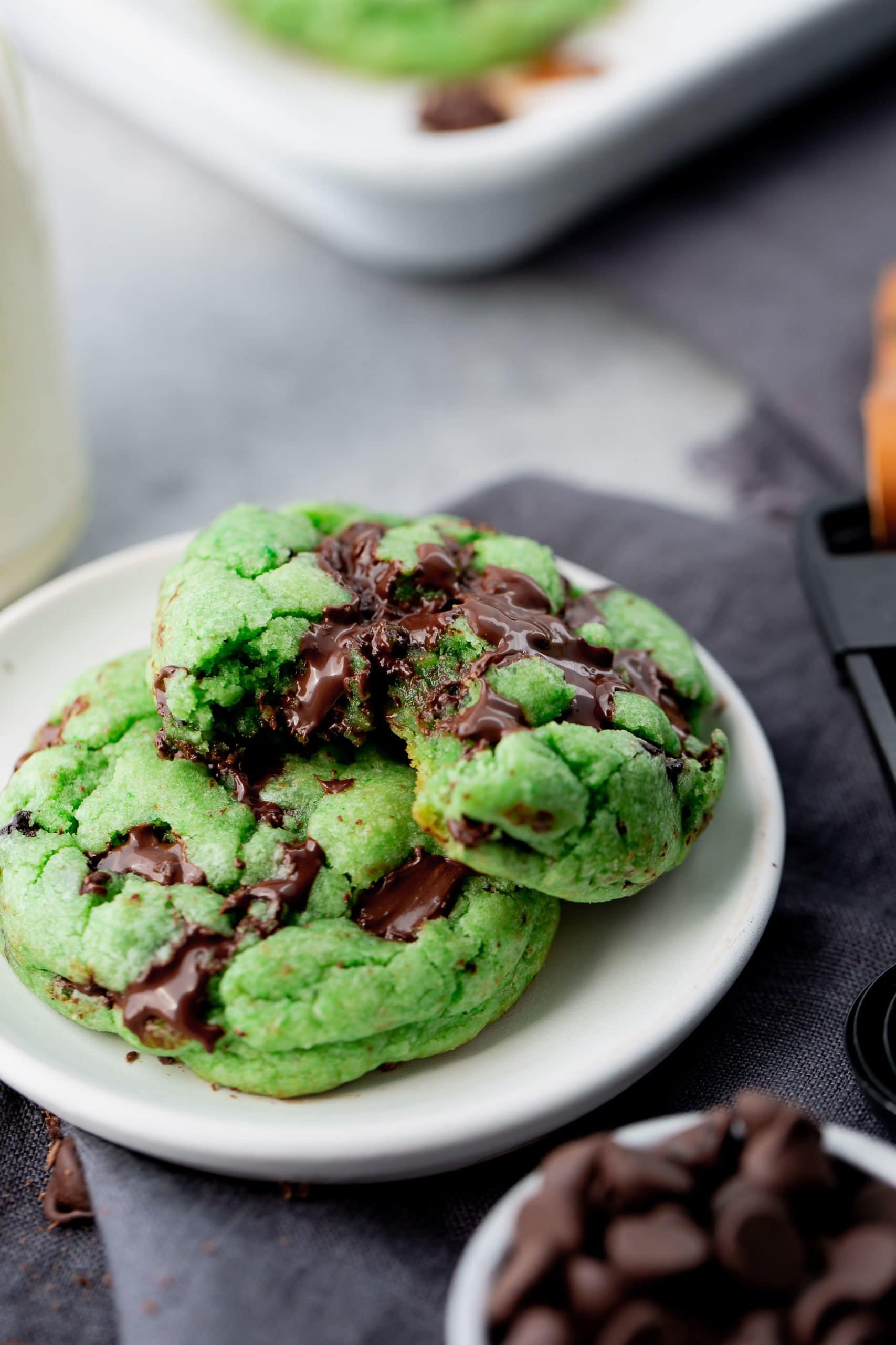 Green Mint Chocolate Chip Cookies - Oh Sweet Basil